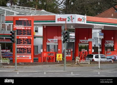 star Tankstelle Öffnungszeiten in Berlin, Alt.